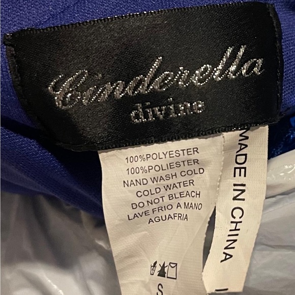 Cinderella Divine Prom Dress CH225 - Picture 7 of 9